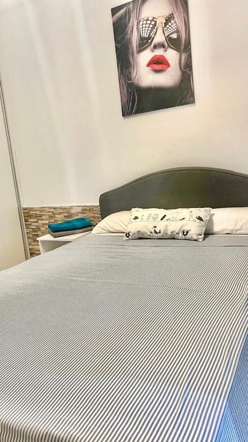 Cozy Two Bed Apartment. 阿德耶 外观 照片