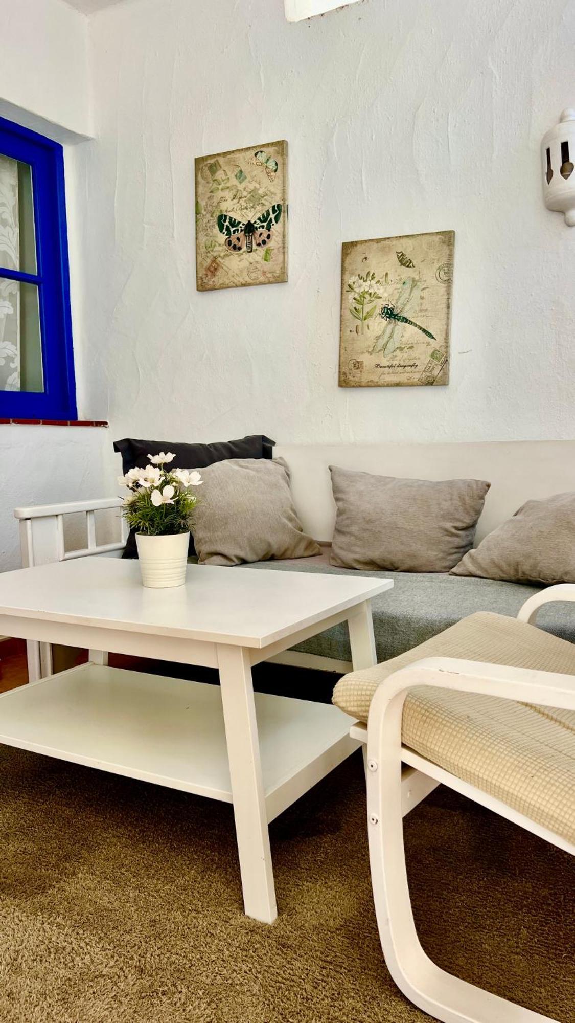 Cozy Two Bed Apartment. 阿德耶 外观 照片